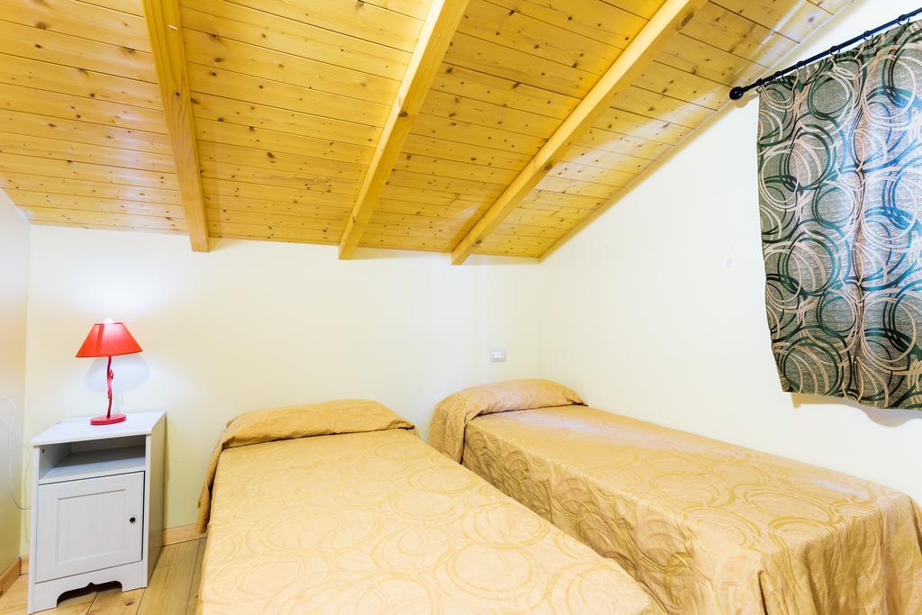 Arcobaleno Village Marina Di Bibbona Habitación foto